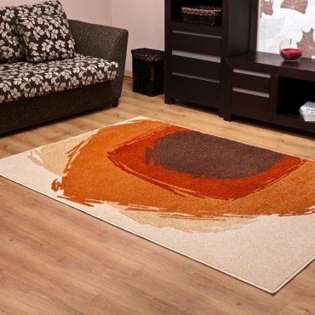 Covor model artistic, pata de culoare in living room